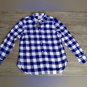 J. Crew plaid flannel shirt for boys size 4 makes size S. Blue and white.